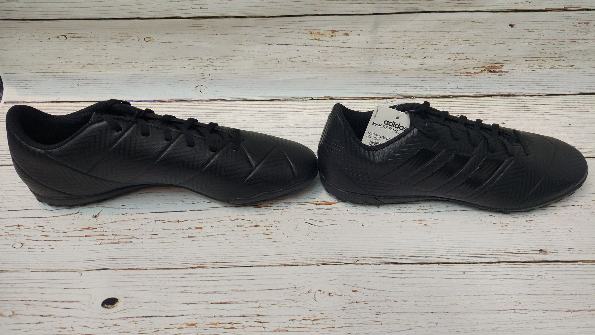 adidas NEMEZIZ Tango 18.4 TF (DB2263) adidas NEMEZIZ Tango 18.4 TF (DB2263)